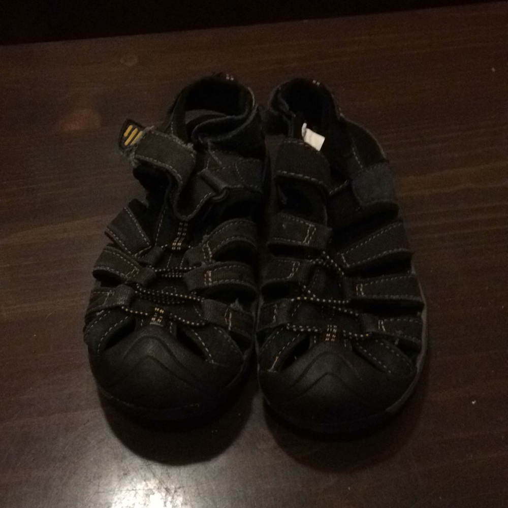 Cherokee sandles
